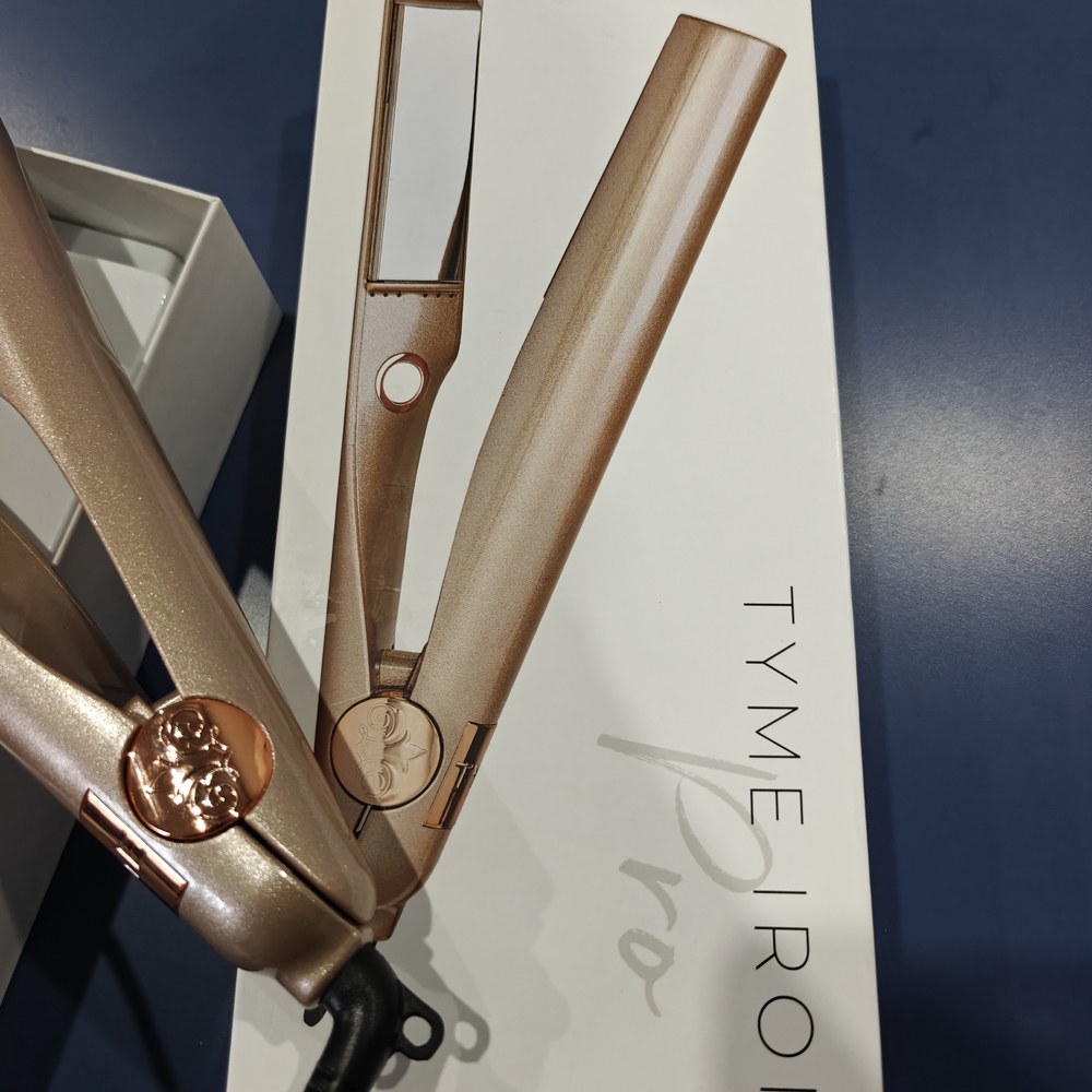 TYME Hair Styling Tool in Shimmering Gold